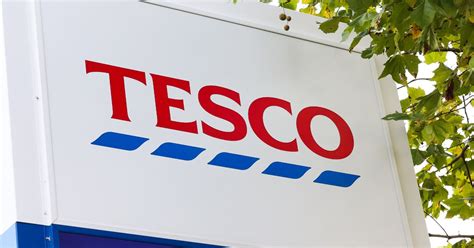 Tesco Site Crashes As 180000 Shoppers Rush To Book Christmas