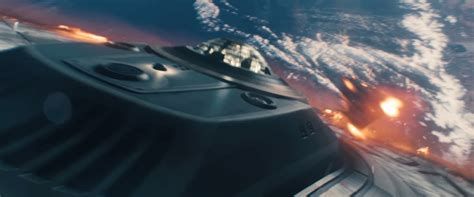 The Trek Collective New International Theatrical Trailer And Poster For Star Trek Into Darkness