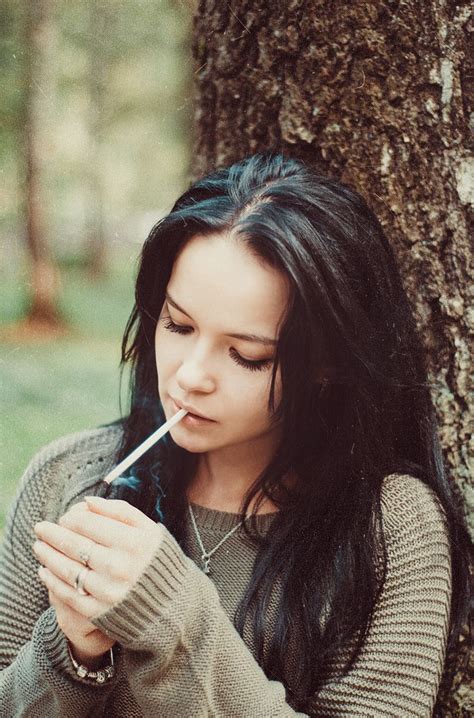Pin By Timeless Vapes On Visually Appealing Girl Smoking Women