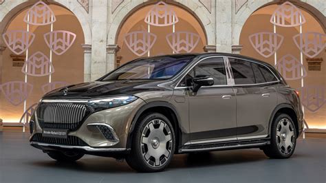 Mercedes Maybach Eqs Suv First Look The Most Luxurious Ev To Date