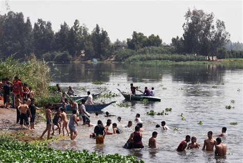 Nile 2050 A Billion People At Risk From Floods And Droughts Middle