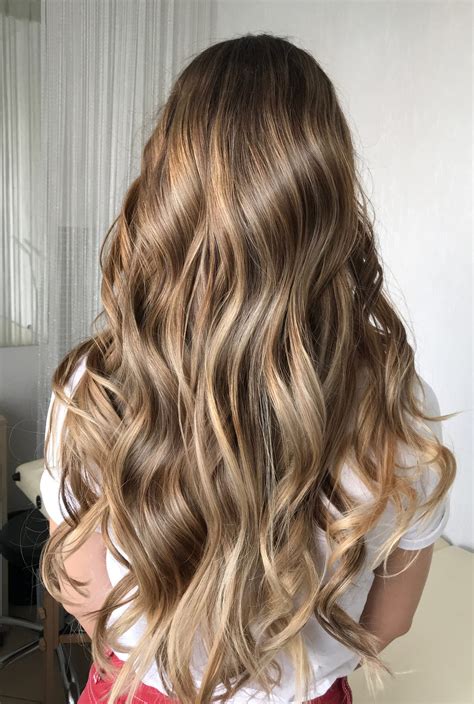 Types of Hair Highlighting Techniques: Ombre, Balayage, Sombre ...