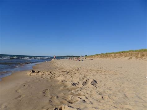 12 Most Wonderful Beaches On Lake Michigan