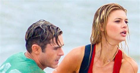 Kelly Rohrbach Reveals The Crazy Things Zac Efron Did To Stay Ripped On