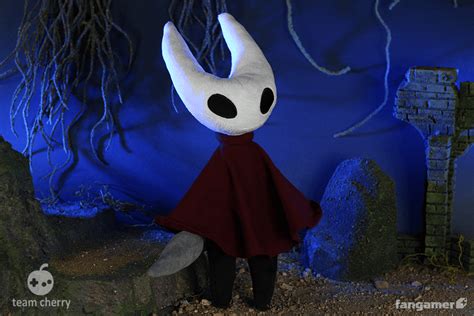 Hollow Knight － ホーネット ぬいぐるみ Fangamer Japan