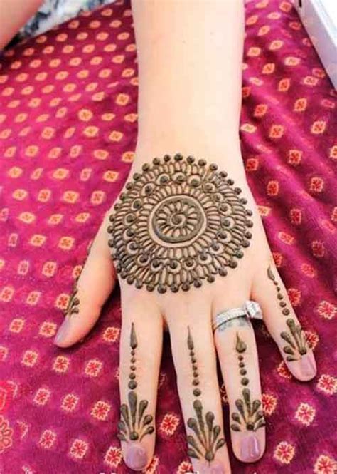 20 Beautiful And Stylish Punjabi Mehndi Designs