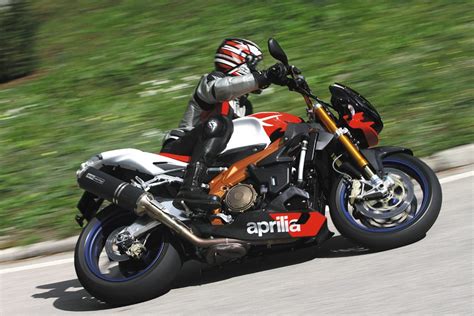 Aprilia Rsv 1000 R Tuono Factory Roadster Haut De Gamme Moto Station