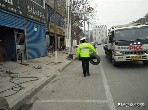 富平交警：積極應對雨雪天氣 保障百姓出行安全 每日頭條