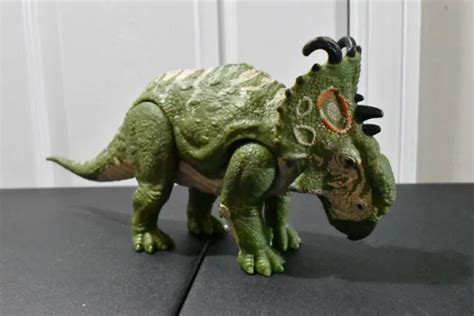 Jurassic World Roarivores Sinoceratops Figure Mattel 1000 Picclick