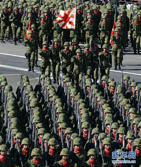 日本举行自卫队年度阅兵式 组图 图片中国中国网