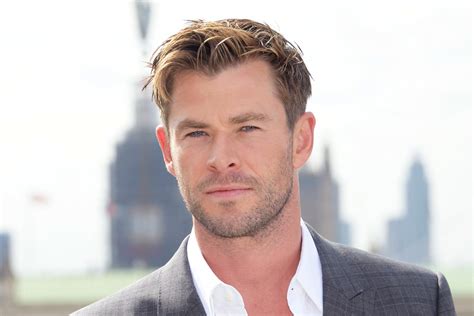 Celebrity Chris Hemsworth 4k Ultra Hd Wallpaper