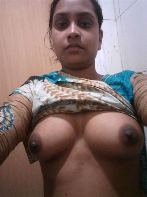 Indian Girl Showing Her Boobs 41 Pics Xhamster