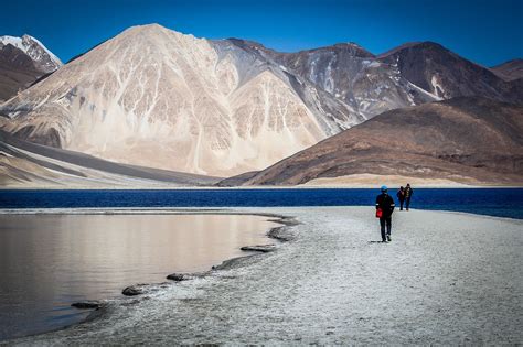 Best Season To Go To Leh Ladakh India Travel Dudes