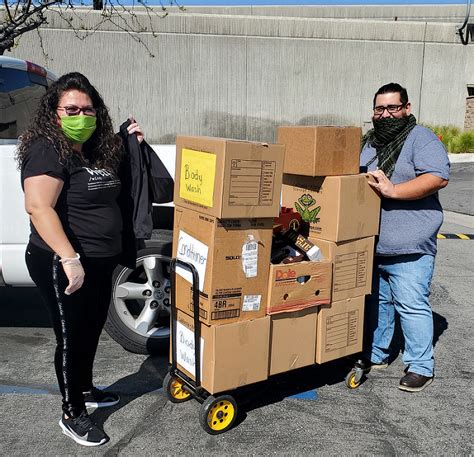 Bakersfield chowchilla clovis coalinga corcoran delano dinuba exeter fowler fresno hanford kerman kingsburg lemoore lindsay los banos madera merced porterville reedley sanger selma. Local Seniors Receive Three Weeks of Food and Supply ...