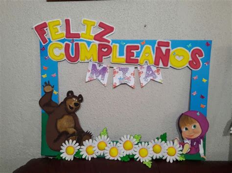 Marco Selfie Masha Y El Oso Birthday Parties Birthday Cake Photo Pin Birthday Decorations