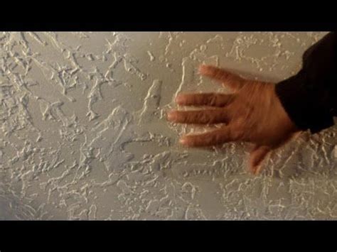 I need to clean the textured ceilings in my house before i paint them. KNOCKDOWN CEILING TEXTURE (HOW TO APPLY WITH PLASTIC BAG ...