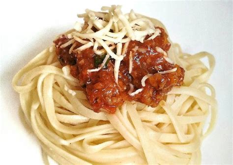 Resep Spaghetti Bolognese (Saus Homemade) oleh Kartina Neritika - Cookpad