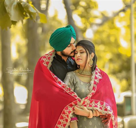 Pin By Sukhi On Pre Wadding Insta Wedding Punjabi Couple Wedding Moments