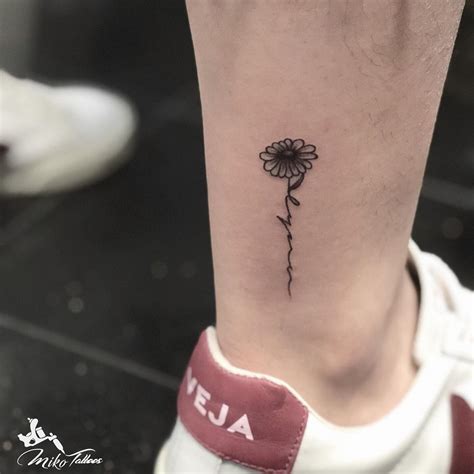 Vincent van gogh gifted paintings of the flower to his closest friends to show gratitude. Tiny Sunflower With Name Ankle Tattoo - Blurmark