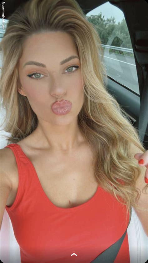 Hannah Stocking Hannahstocking Nude Onlyfans Leaks The Fappening Photo