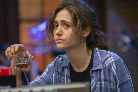 why did emmy rossum s fiona leave shameless and will she return