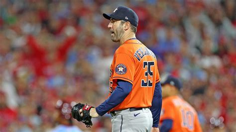 Justin Verlander Gets 1st Ever World Series Win Astros Win Game 5