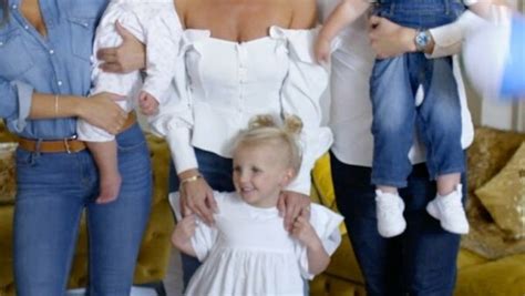A huge casket with a tiny mummy. Sam and Billie Faiers - The Mummy Diaries Season 2 Episode 2