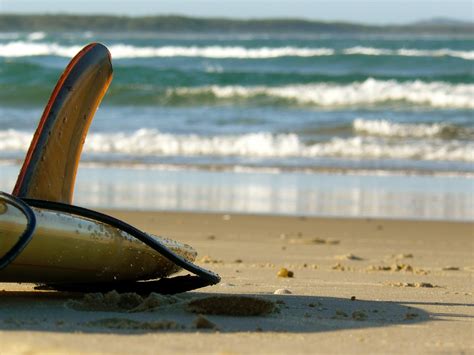 Hintergrundbild für Handys Surfbrett Minimalismus Wasser Sea