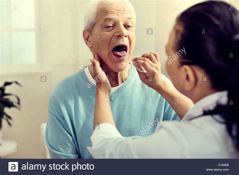 Tonsils Hi Res Stock Photography And Images Alamy