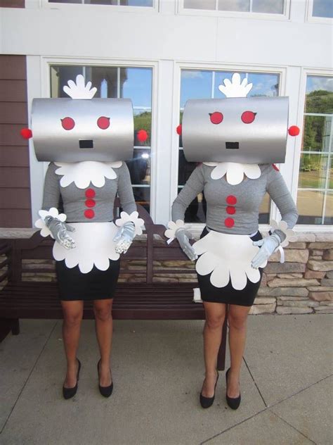 Rosie The Robot Costume Clever Halloween Clever Halloween Costumes Halloween Diy