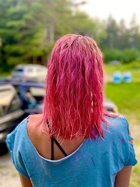 Beautiful cotton candy pink hair ideas and looks fit for any strawberry shortcake lover! REFRESH 🐙MorganRaie in 2020 | Pink hair dye, Hot pink hair ...