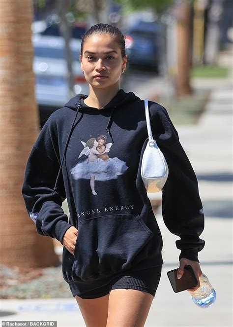 Shanina Shaik Goes Completely Makeup Free As She Shows Off Her Long