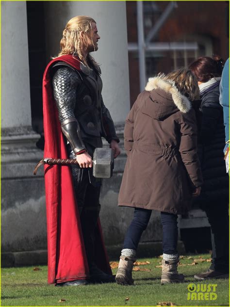 You won't find jane foster in thor 3, natalie portman has confirmed. Natalie Portman: 'Thor: The Dark World' Set!: Photo ...