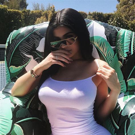 The Kylie Jenner Pool Float