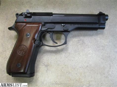 Armslist For Sale Beretta M9 Semi Auto 9mm Pistol W Holster Grips