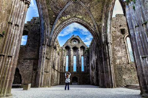 Cork And Blarney Castle Day Tour From Dublin With Rock Of Cashel