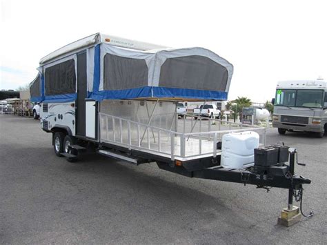 2007 Starcraft Folding Pop Up Toy Hauler Camp Comfortably With 2 King