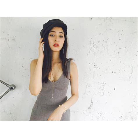 いいね！153千件、コメント44件 ― 新木優子さんyuuuuukkoのinstagramアカウント 「snidelのページです☺