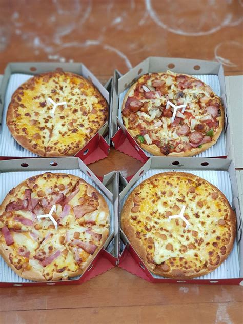 รีวิว Pizza Hut ปิ่นเกล้า - พิซซ่า ฮัท 1 แถม 1 อร่อยราคาประหยัด