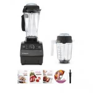 Sure kittens are curious by nature, but when these adorable kittens play in a kitchen full of dangerous appliances, its up to you to save them. Vitamix Blender Review