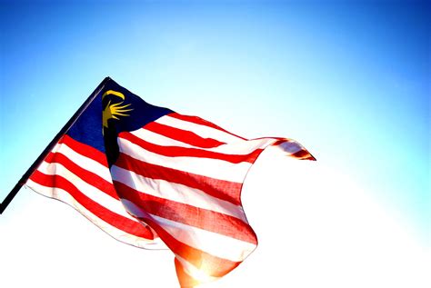 Speak malay, meet a malay with malay training. Happy Malaysia Day | boonkit | Flickr