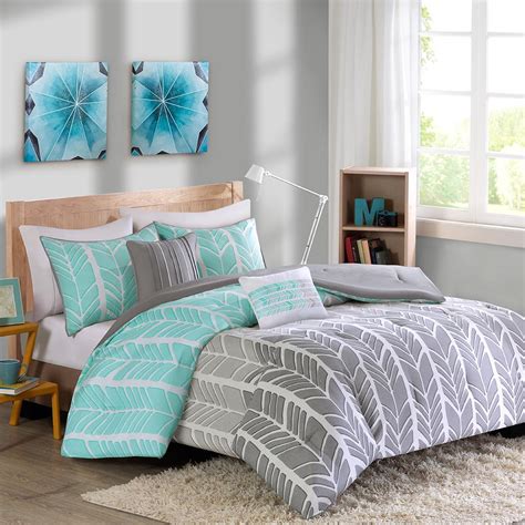 Check out our twin comforter selection for the very best in unique or custom, handmade pieces from our duvet covers shops. Amazon.com: Intelligent Design Adel Comforter Set Full ...