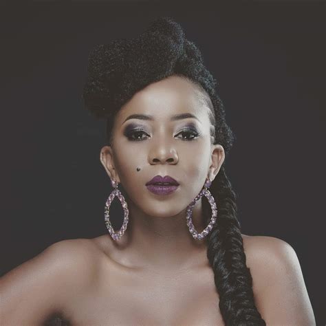 Amanda Mo Swaziland Afrocharts