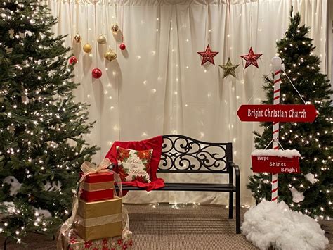 Christmas Photo Booth Diy Christmas Backdrop Christmas Party