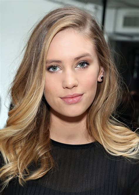 Si te atreves a teñirte el cabello por tu cuenta, ve a la tienda de artículos de belleza más cercana. Mechas Balayage la tecnica Paso a Paso - Mujeres Femeninas