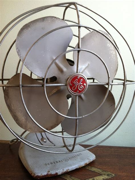 Vintage Oscillating Electric Fan By General Electric Its