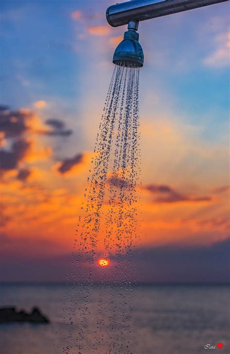 The Shower Even The Sun Takes A Shower Iaia Quark Flickr