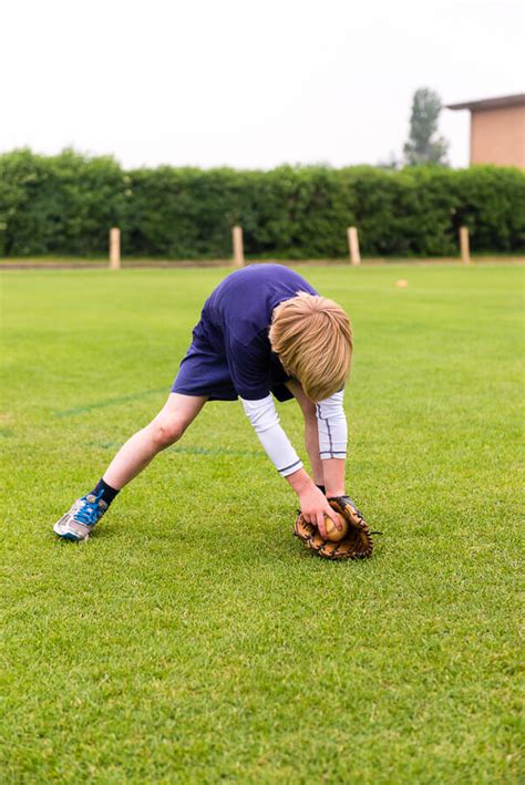 How To Teach Catching Ground Balls Youth Baseball Coaching Youth