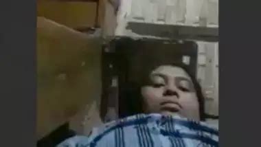 Unsatisfied Bangladeshi Horny Village Bhabi Pussy Fingering Porn Tube Video