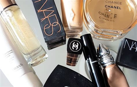 Top 10 Luxury Beauty Products I Use Every Day Student Of Fm